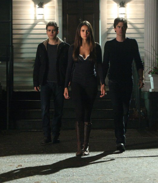 MV5BMjE4NDYxNzQyMl5BMl5BanBnXkFtZTcwOTIyNDAyOQ@@._V1__SX1217_SY603_